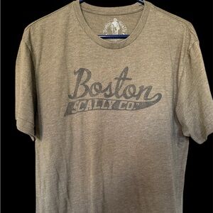 BOSTON SCALLY CO. Men’s Tee Size Large Good condition